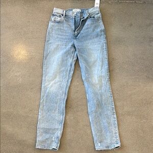 Abercrombie & Fitch Blue “The 90’s Straight Ultra High Rise”